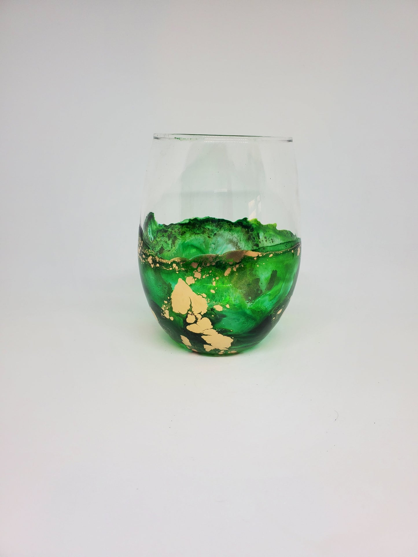 1 Green and 1 Copper Stemless Wine Glass