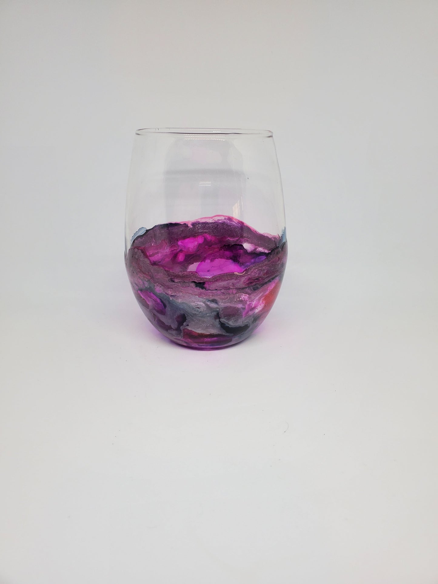 1 Hot Pink and 1 Pink Swirl Stemless Wine Glass